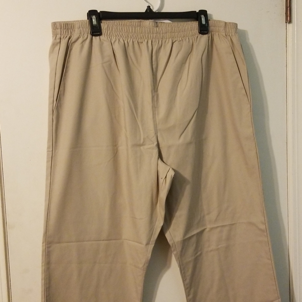 Khaki scrub pant